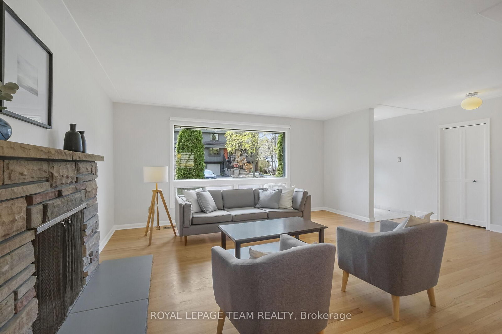 2307 Walsh Avenue - Photo 5
