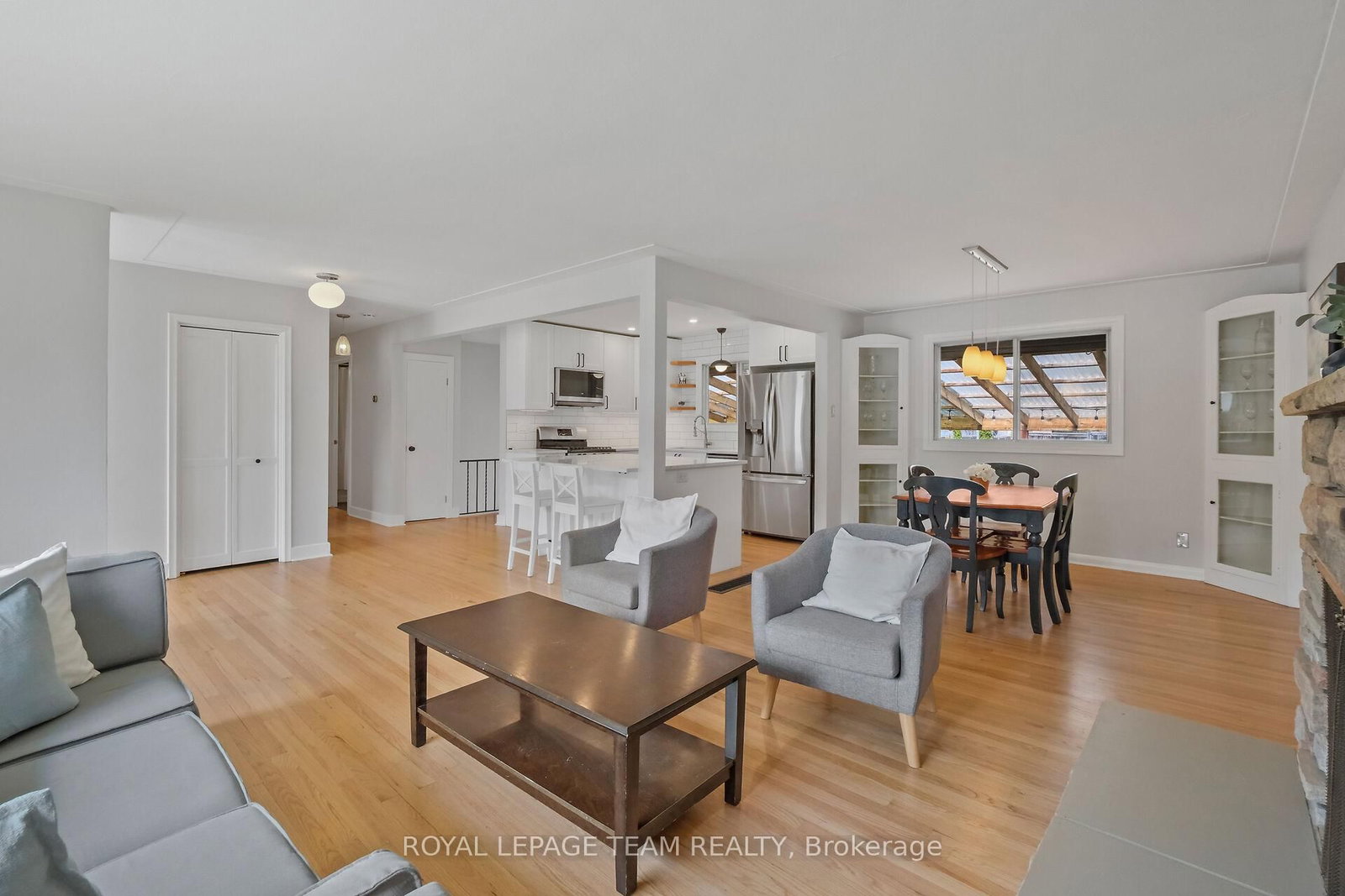 2307 Walsh Avenue - Photo 6