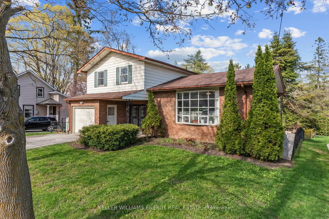58 Victoria Avenue N