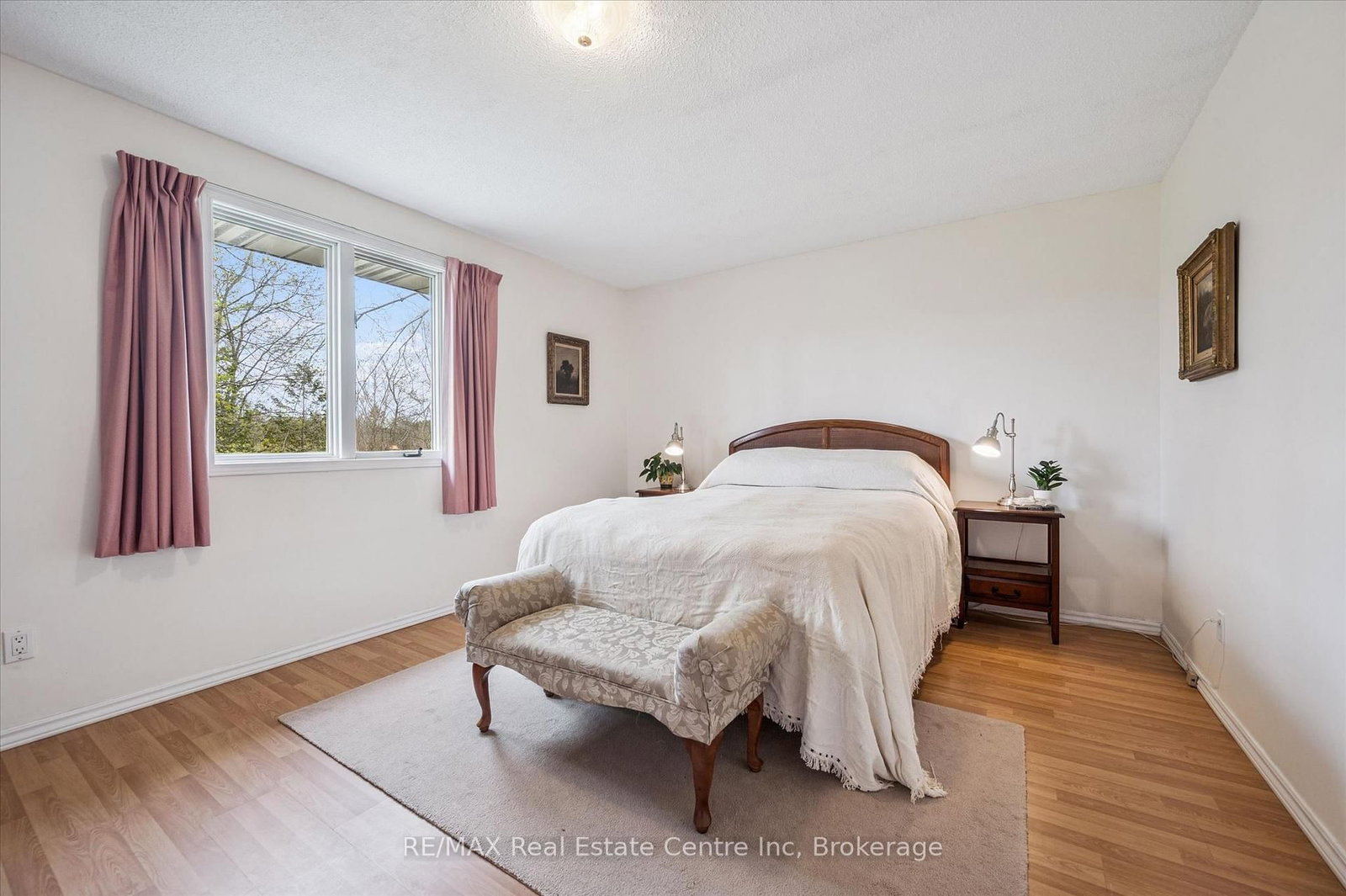 8420 Eramosa-Garafraxa Townline • Centre Wellington, ON photo 29
