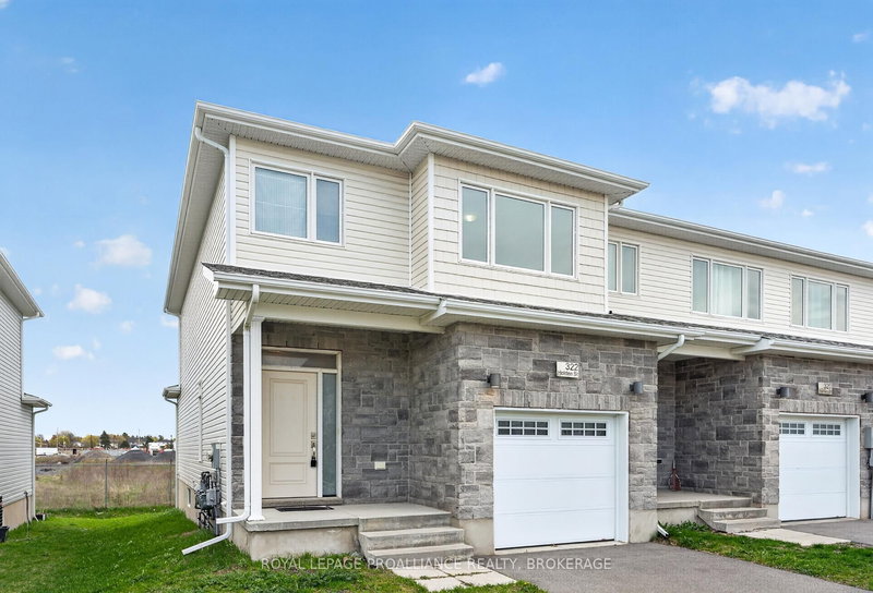 322 Holden St, Kingston, Ontario