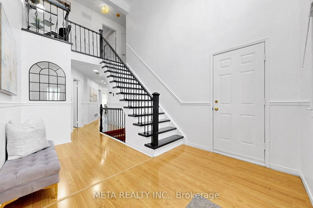 1273 Eagle Crescent