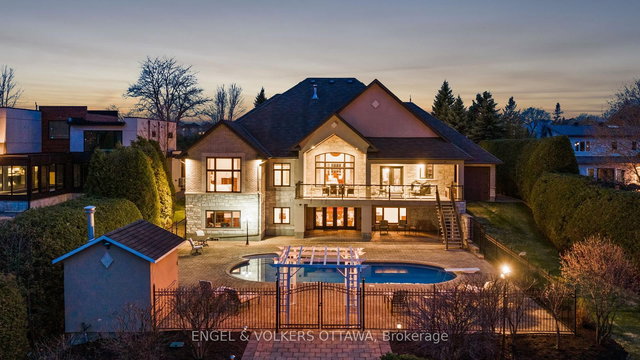 25 Winding Way
