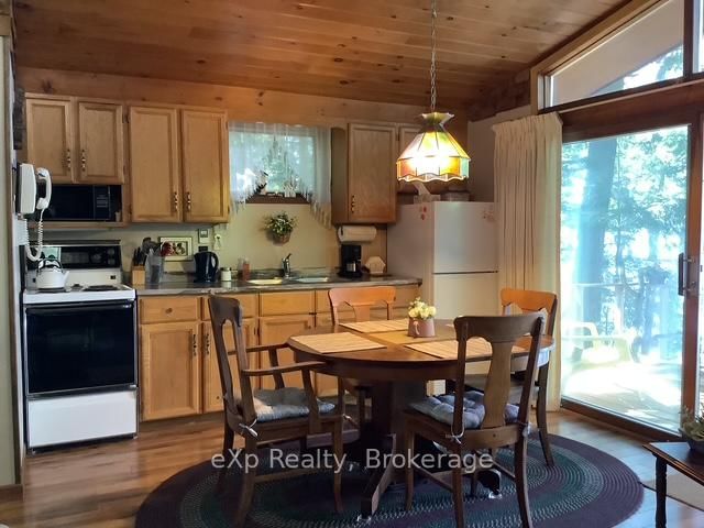 180 CARIBOU Lane • Parry Sound Remote Area, ON photo 12