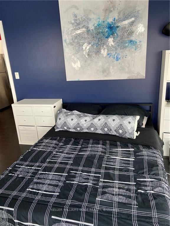 1 Victoria Street S, Unit 1601 - Photo 12