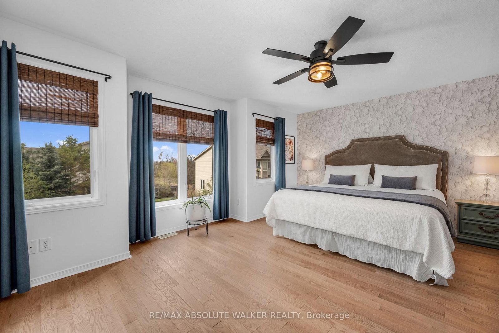 279 Parkrose Private - Photo 13