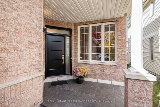 2247 Clendenan Crescent