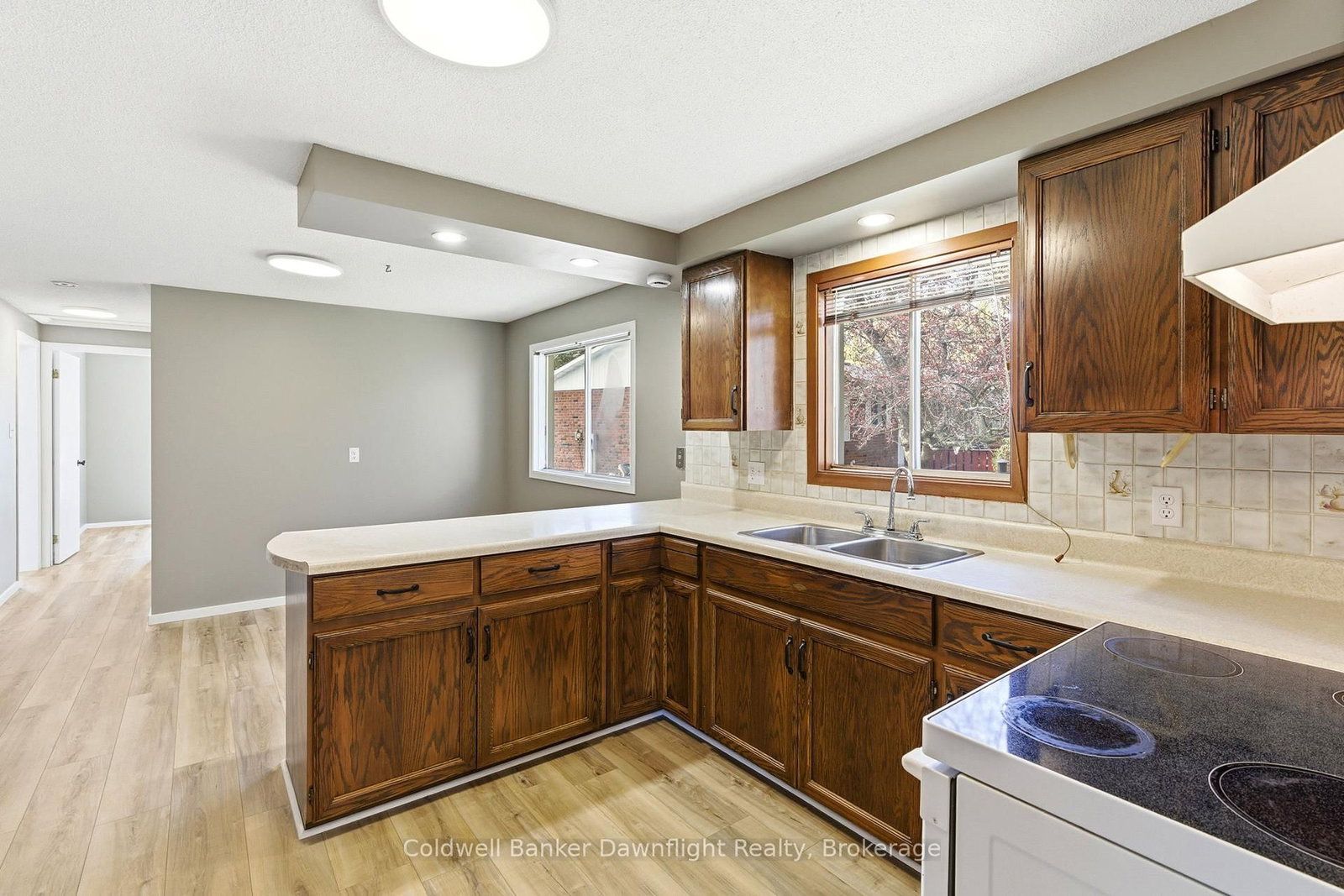 516 Maitland Court • North Huron, ON photo 17