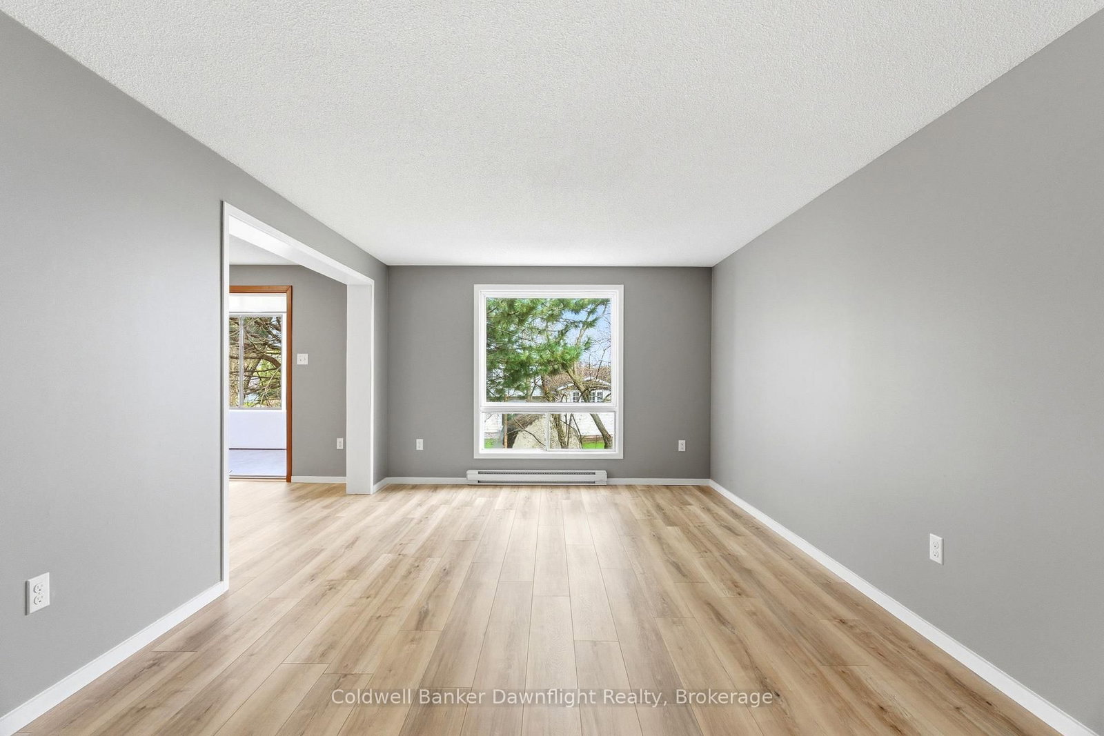 516 Maitland Court • North Huron, ON photo 6