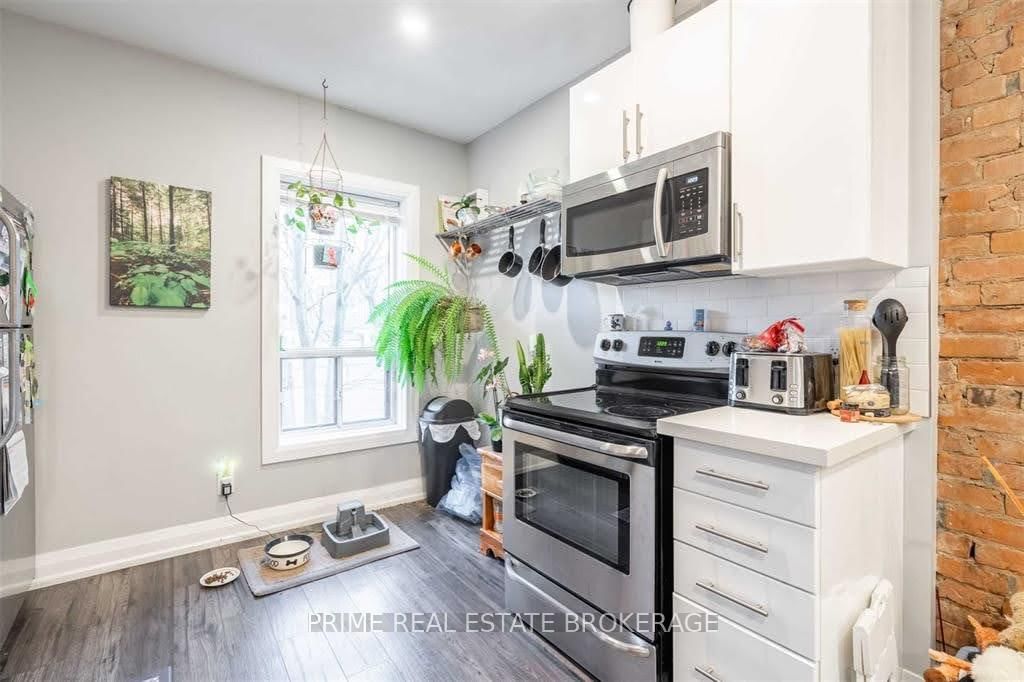 203 John Street N - Photo 16