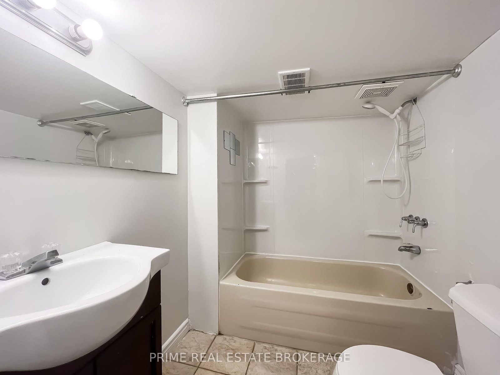 203 John Street N - Photo 34