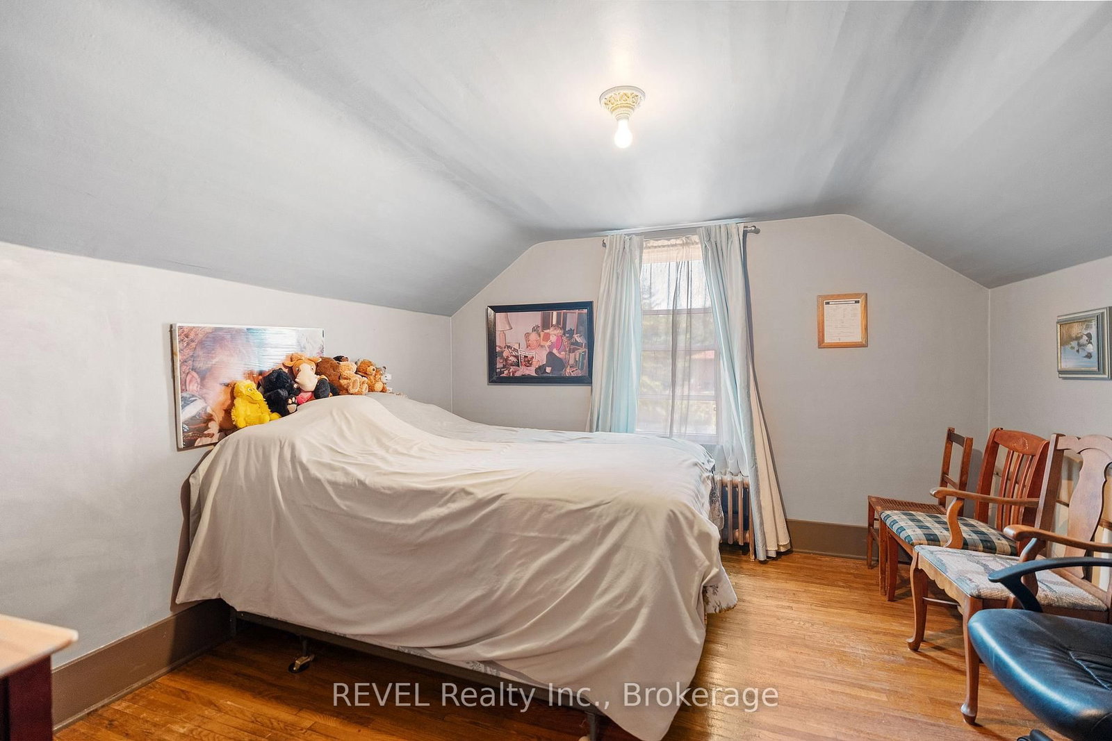208 NORTH Street • Fort Erie, ON photo 23