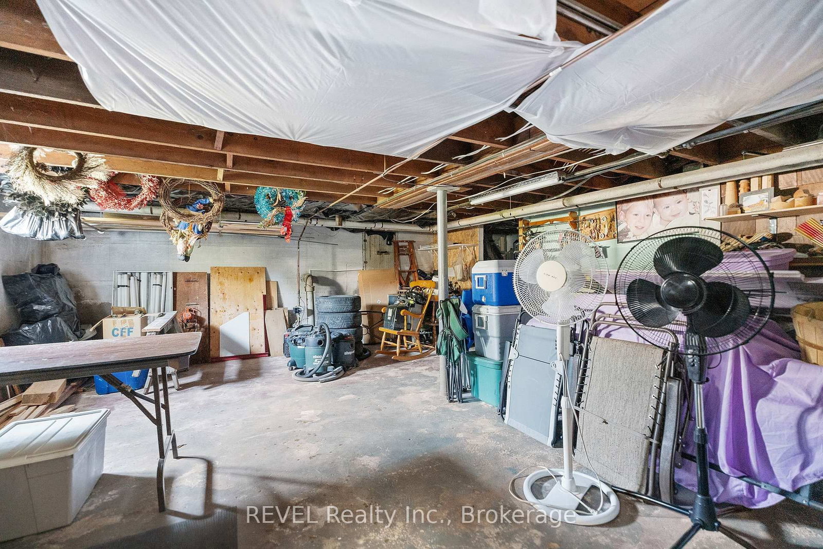 208 NORTH Street • Fort Erie, ON photo 32
