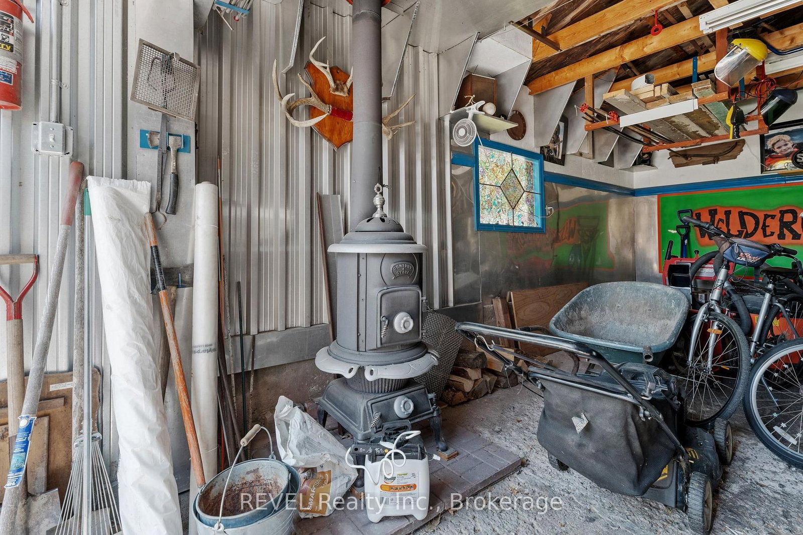 208 NORTH Street • Fort Erie, ON photo 40