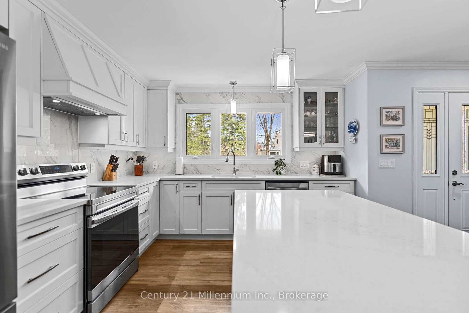 871 W 16th Street • Georgian Bluffs, ON photo 11