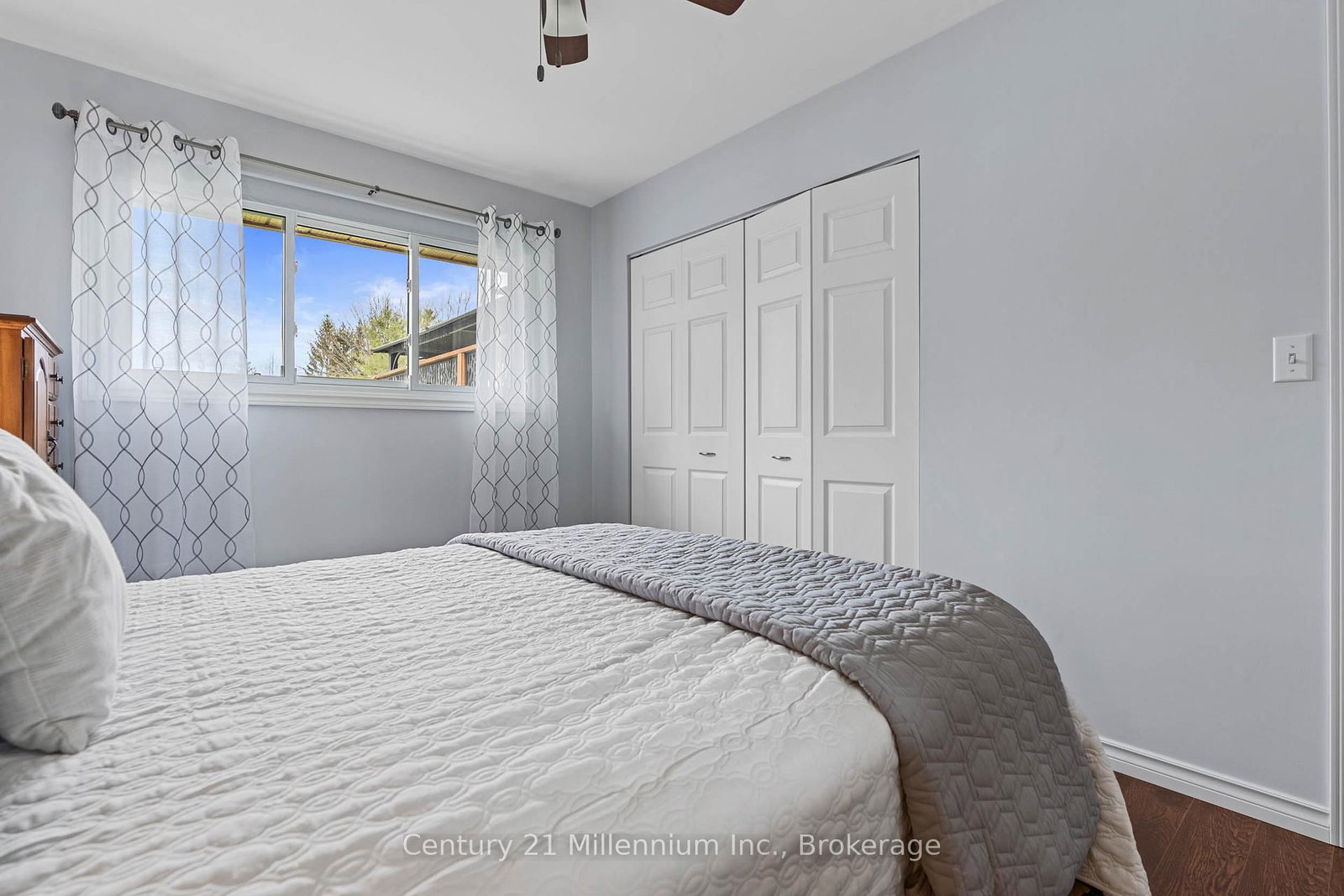 871 W 16th Street • Georgian Bluffs, ON photo 17