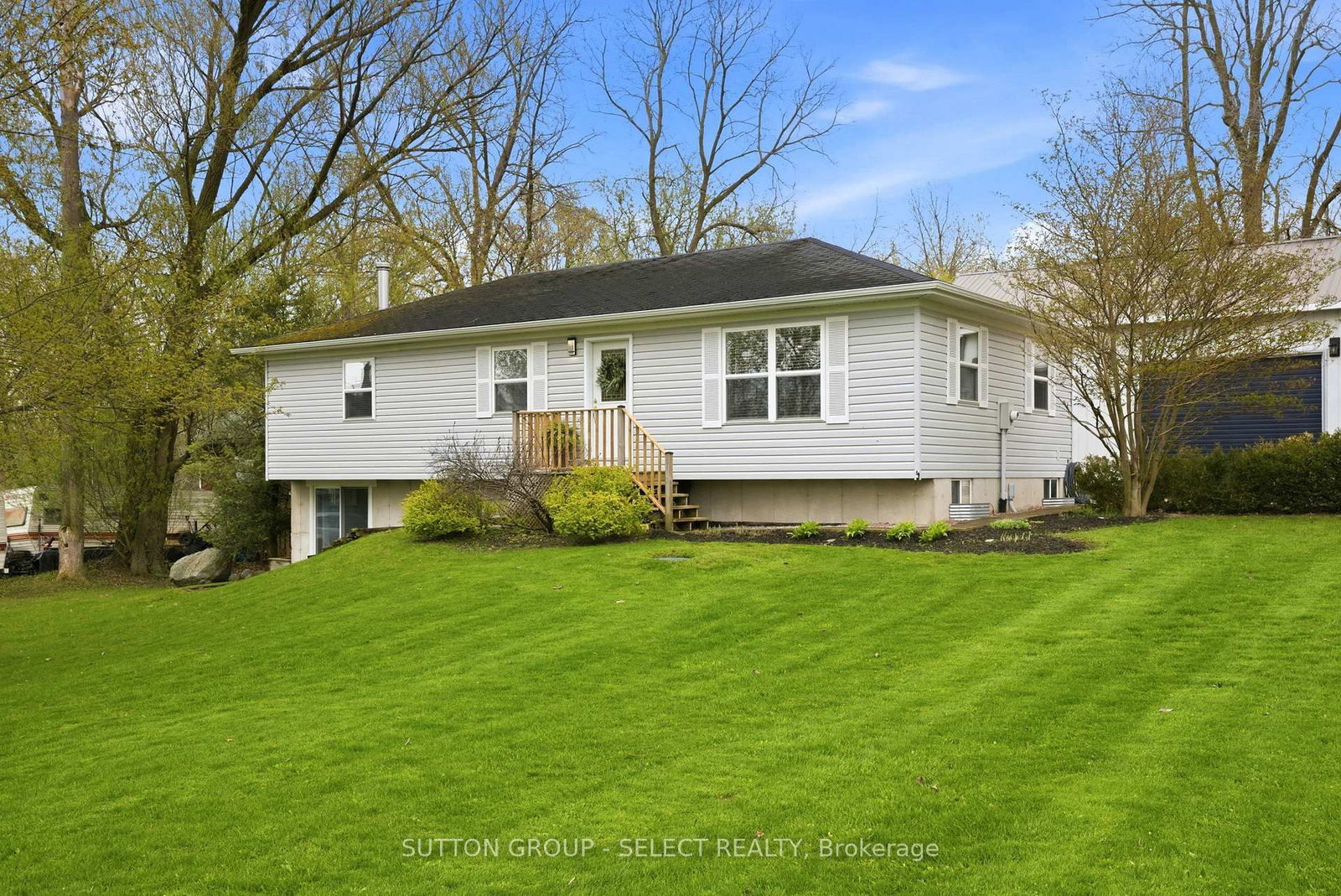 41165 Kirkton Road • South Huron, ON photo 1