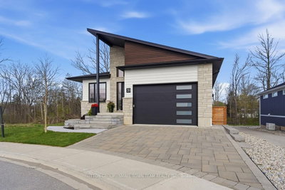 31 Creek Side Place