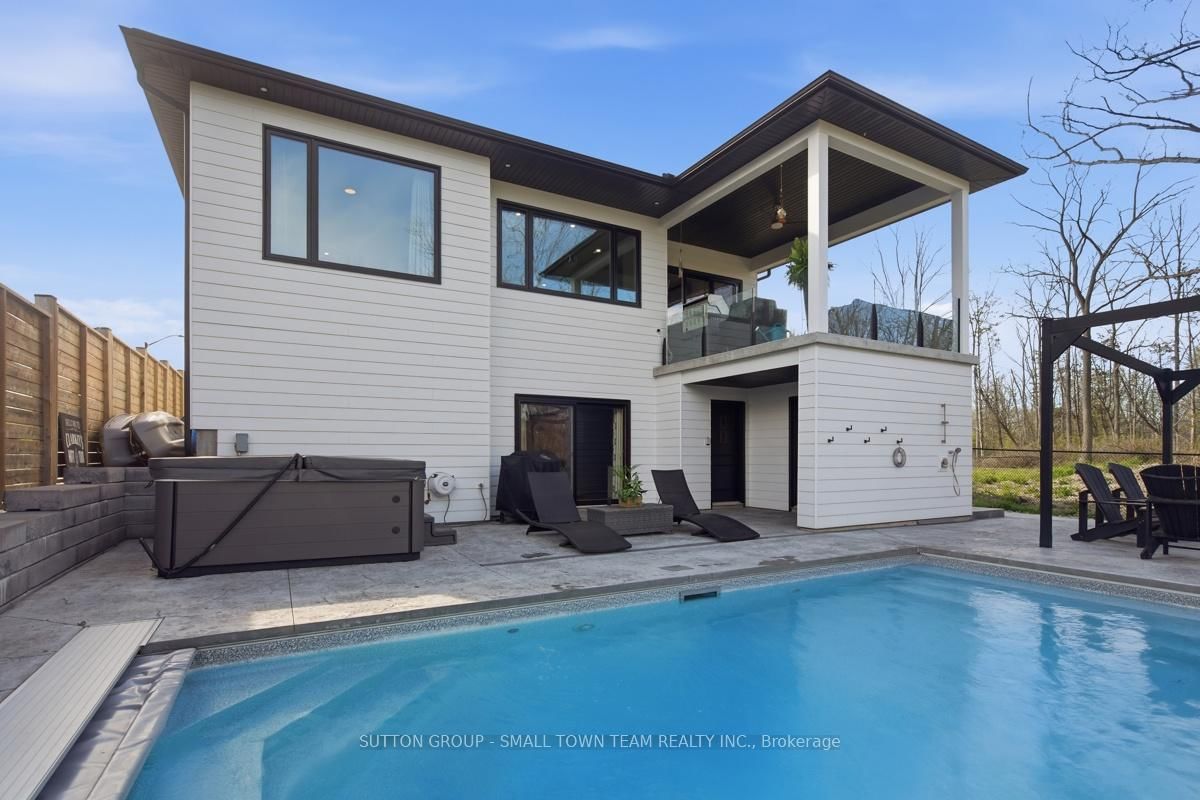 31 CREEK SIDE Place • Lambton Shores, ON photo 45