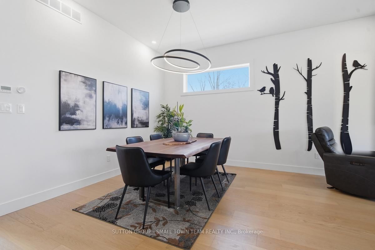 31 CREEK SIDE Place • Lambton Shores, ON photo 5