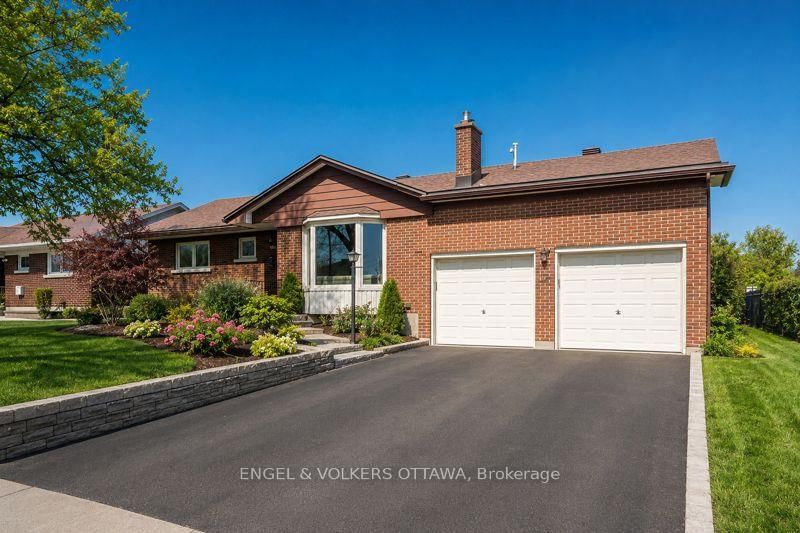 989 Connaught Avenue, Ottawa, ON