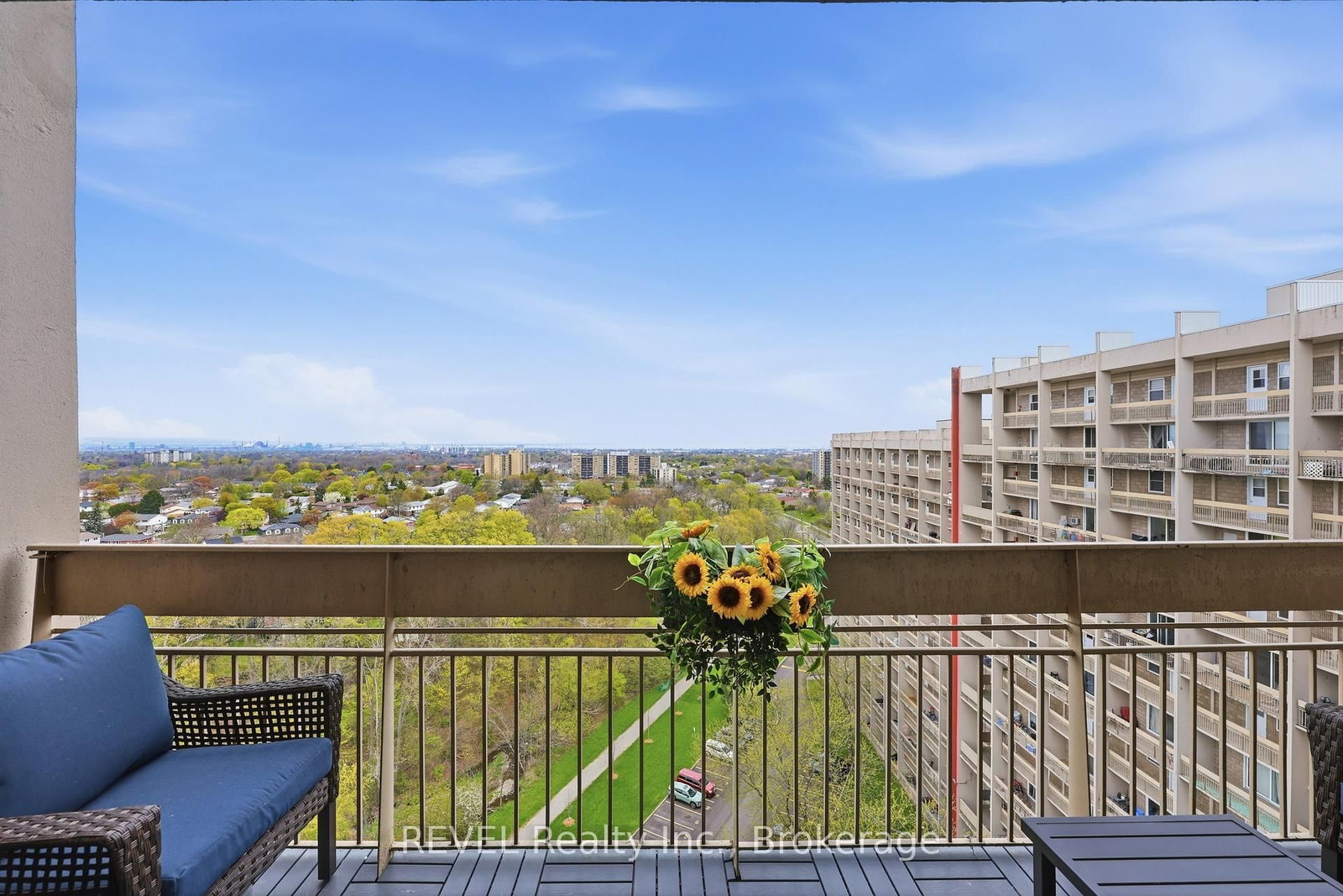 350 Quigley Road, Unit 824 - Photo 17