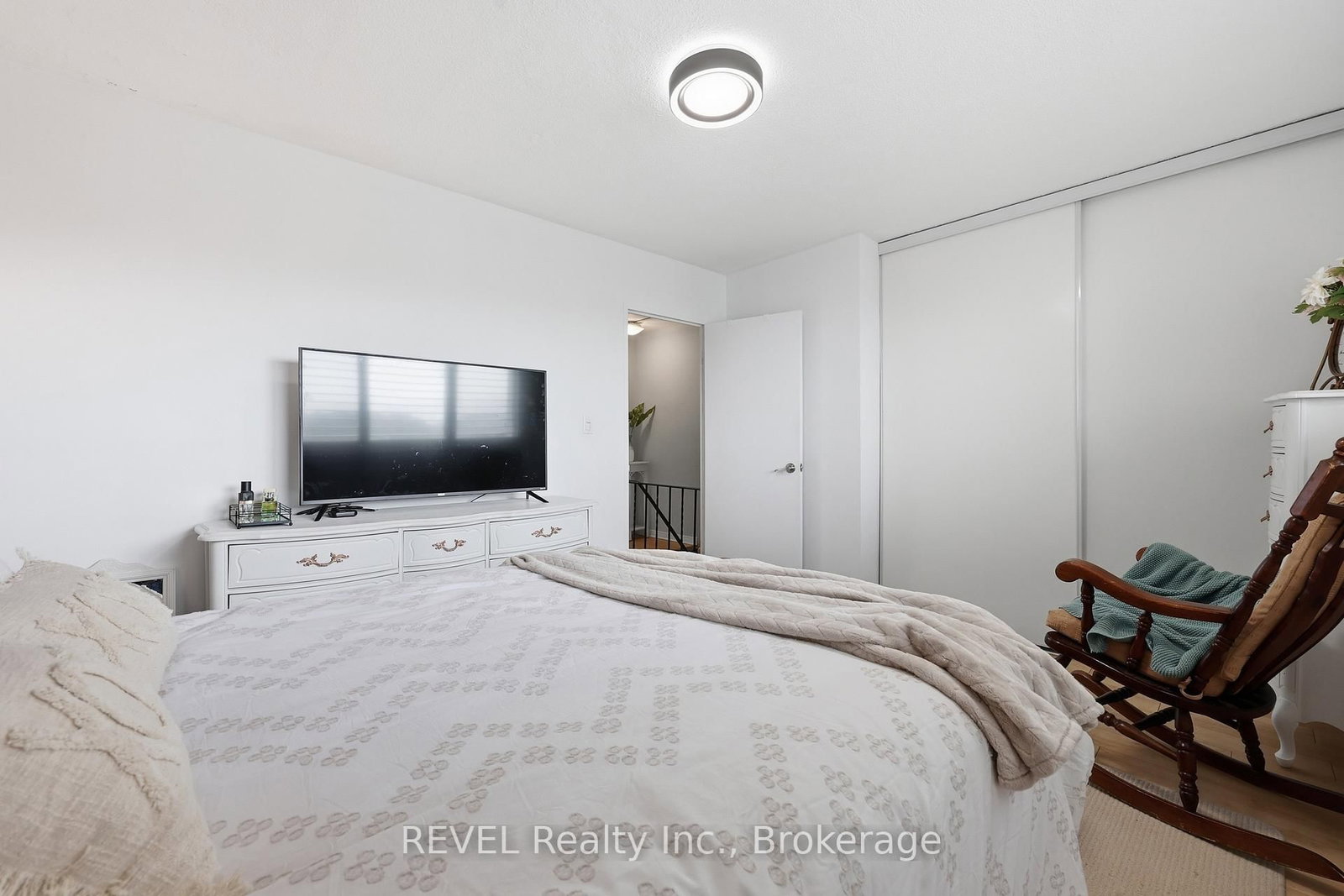 350 Quigley Road, Unit 824 - Photo 20