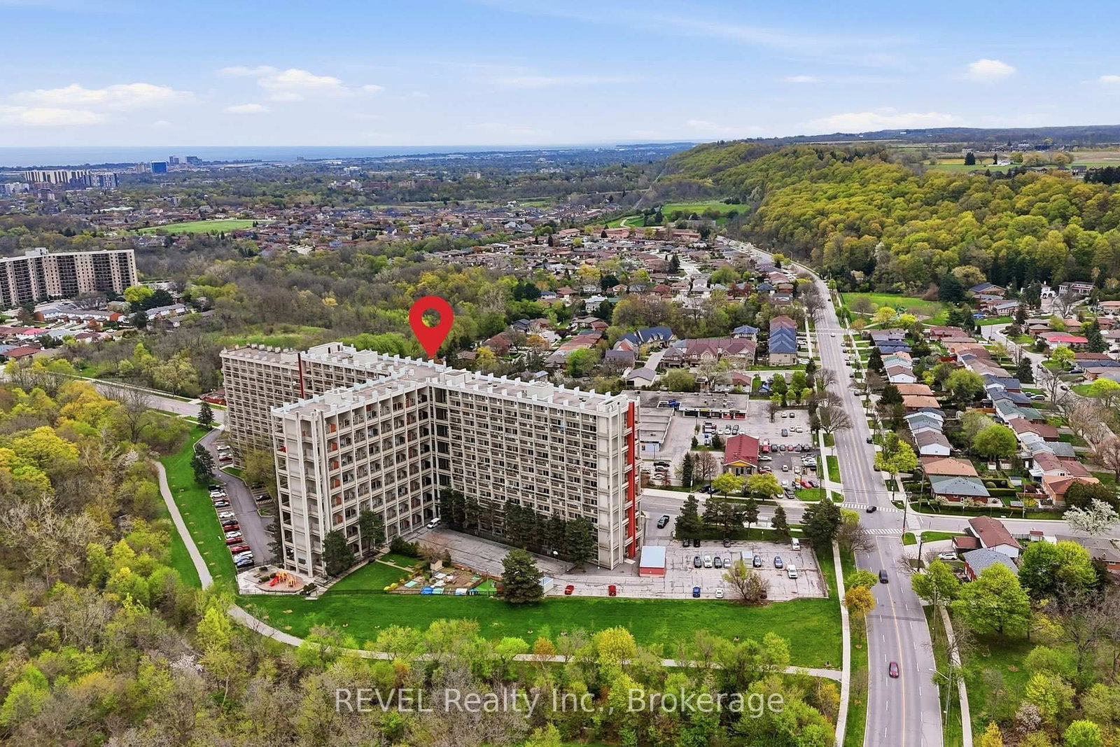 350 Quigley Road, Unit 824 - Photo 4