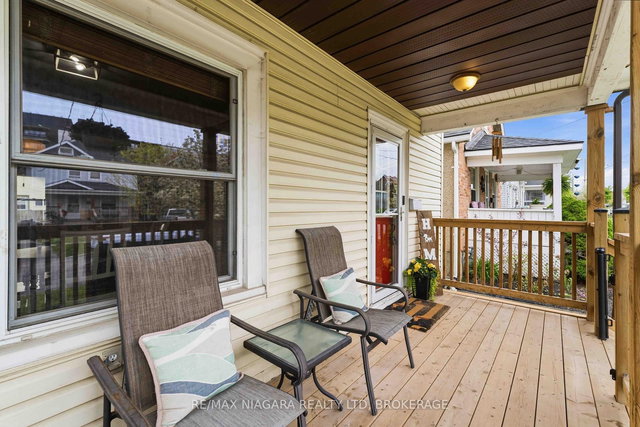 52 Berryman Avenue