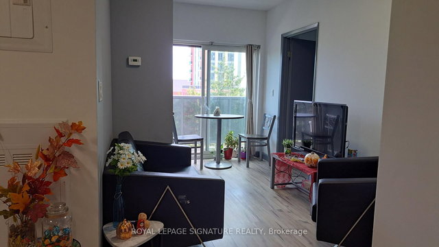 282 - 258B Sunview Street