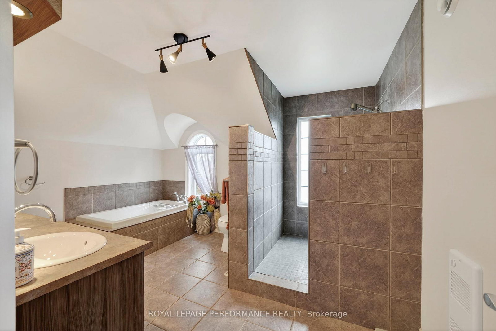 6218 Shannon Lane • South Glengarry, ON photo 29