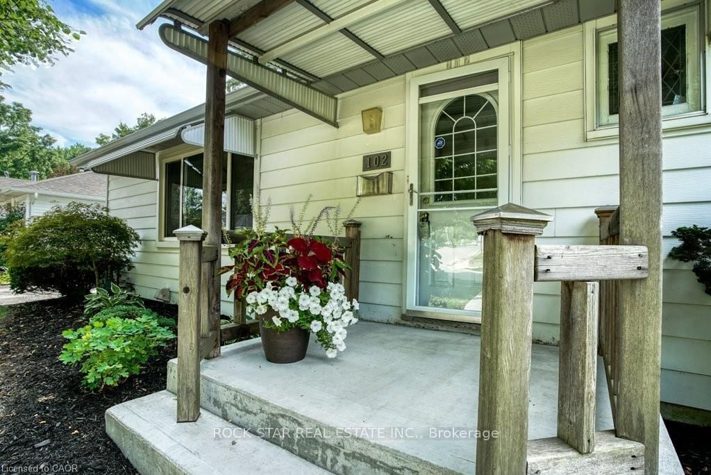 Listing Image 2
