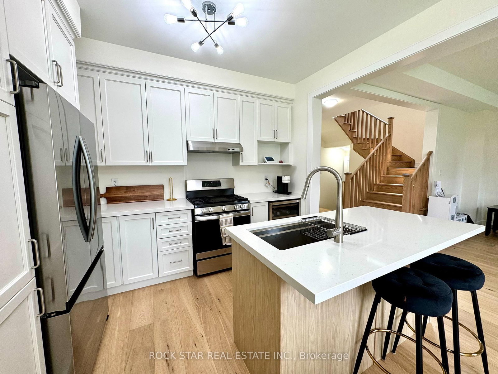 27 Ferguson Street - Photo 5