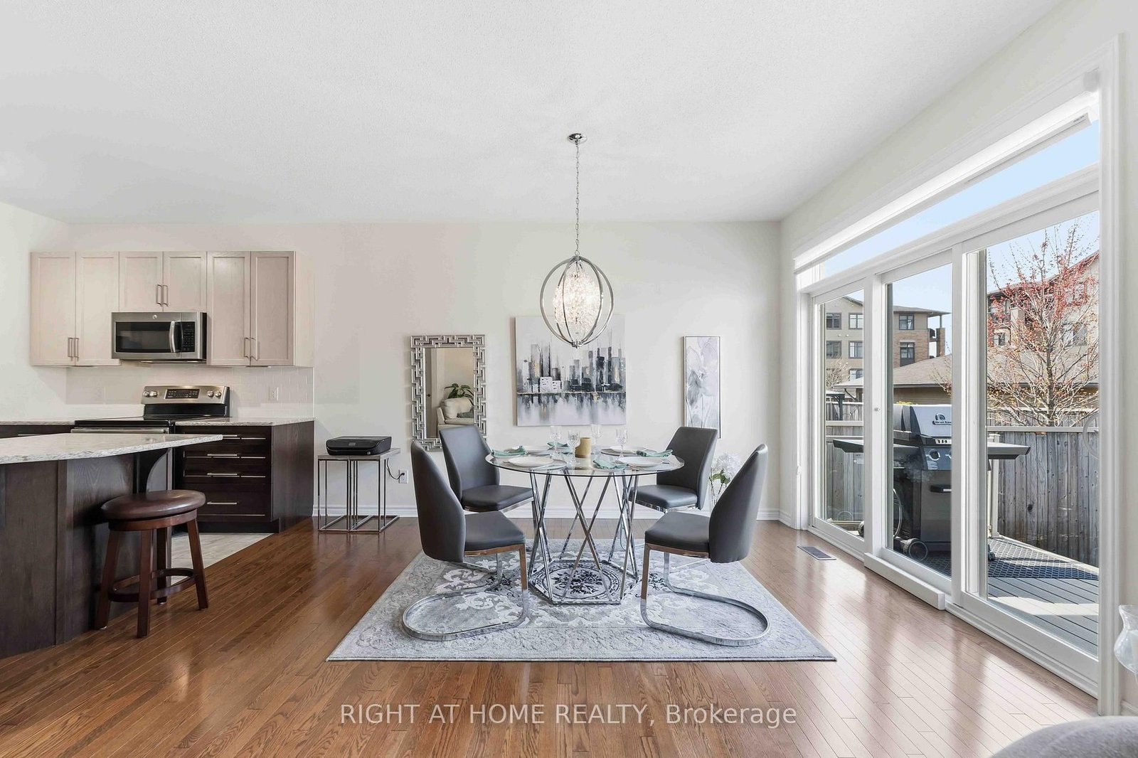 259 Shinny Avenue • Ottawa, ON photo 15