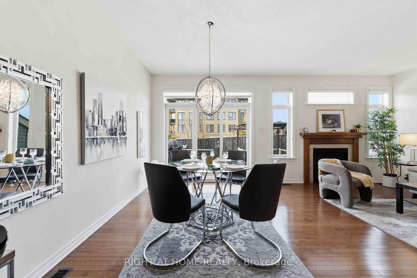 259 Shinny Avenue • Ottawa, ON photo 16