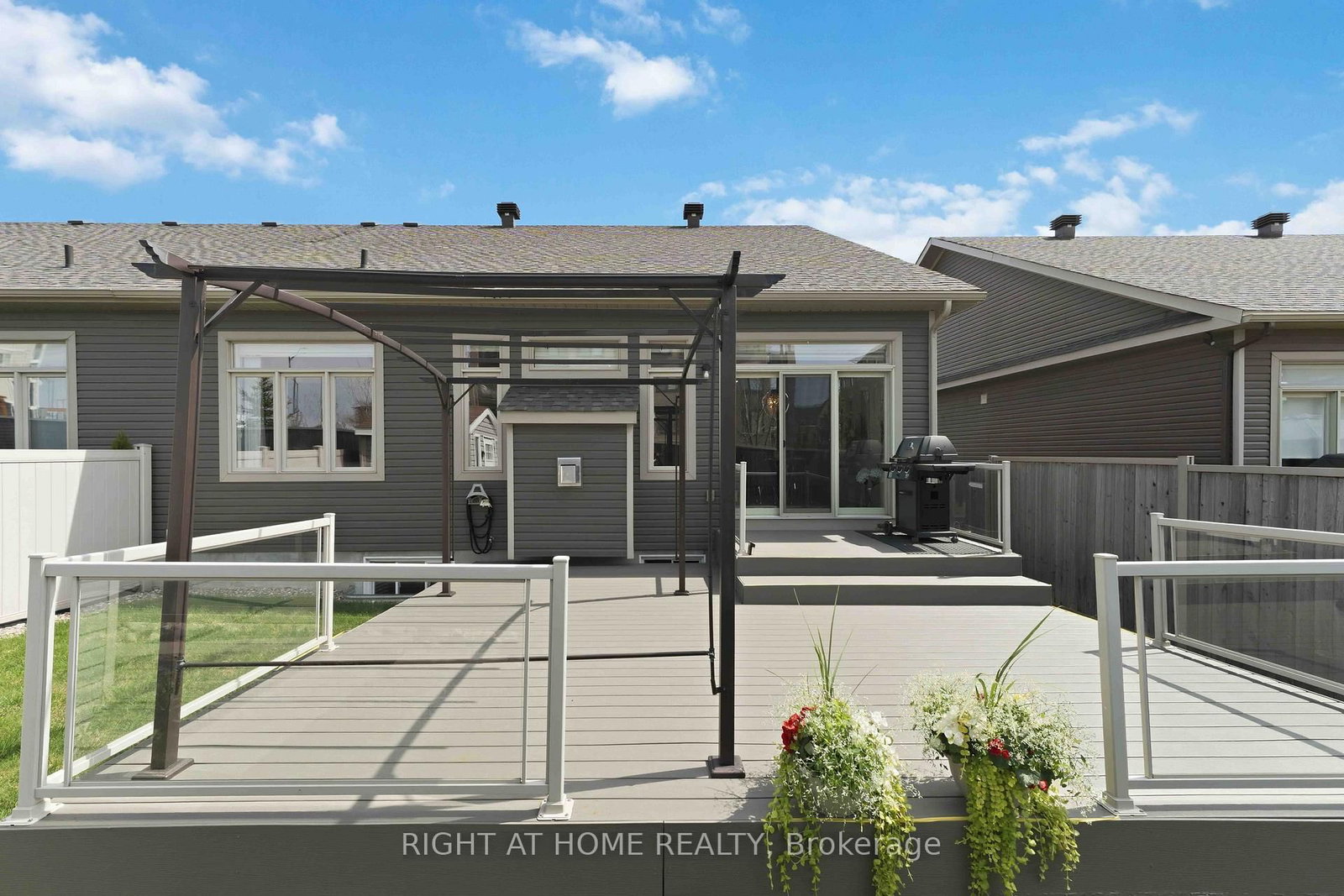 259 Shinny Avenue • Ottawa, ON photo 35
