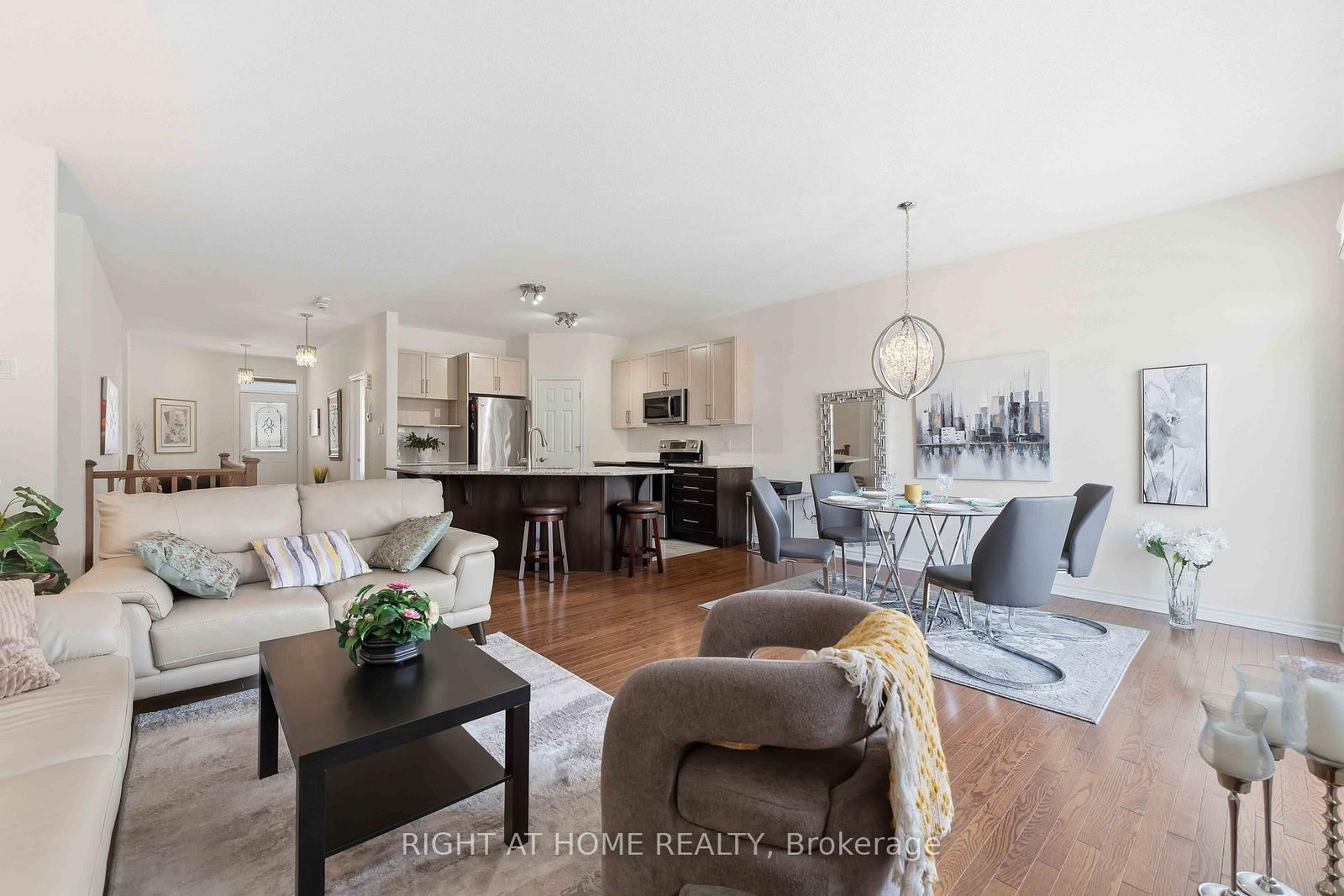 259 Shinny Avenue • Ottawa, ON photo 6