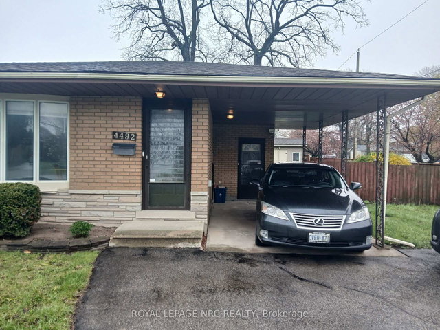 4492 DORCHESTER Road
