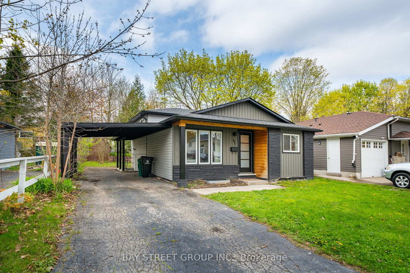 home for sale on 41 Helene Crescent