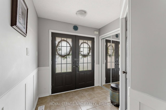 8769 Dogwood Crescent