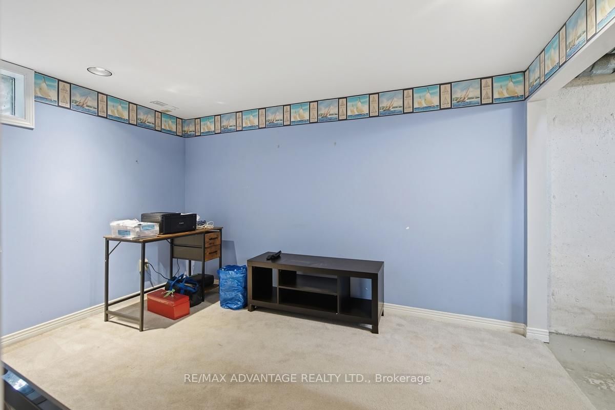 35 Cowan Place • London South, ON photo 38