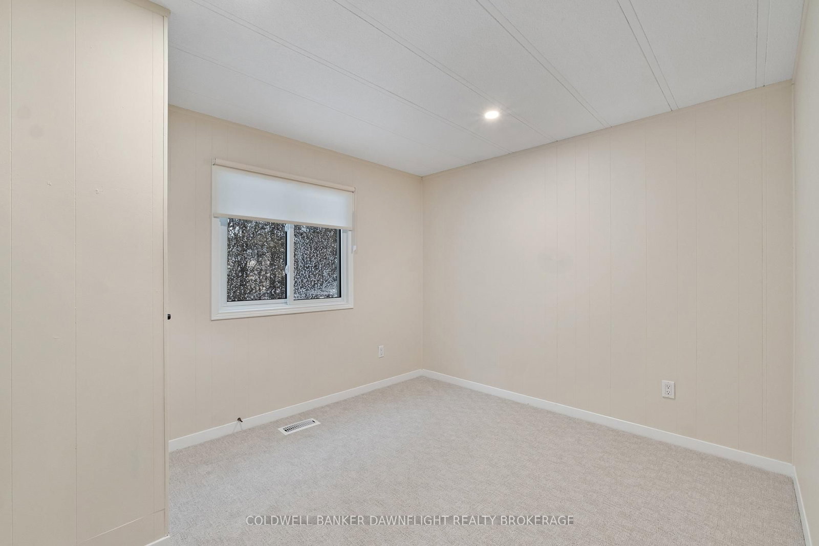 12 Redford Drive • South Huron, ON photo 21