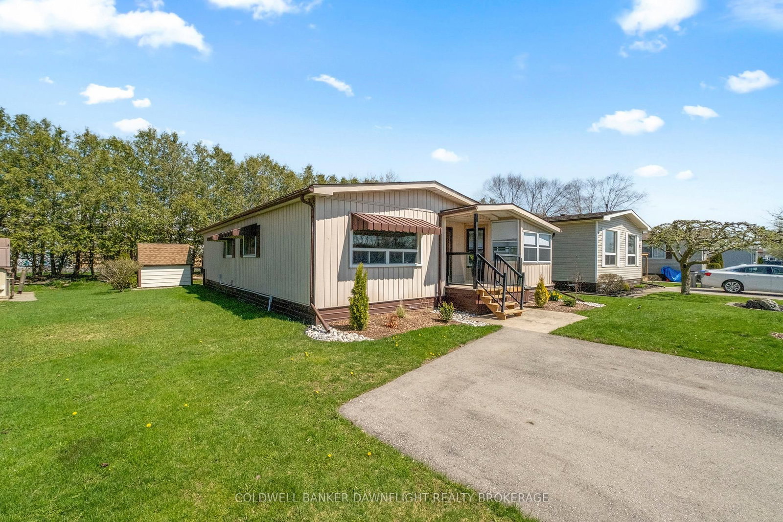 12 Redford Drive • South Huron, ON photo 28