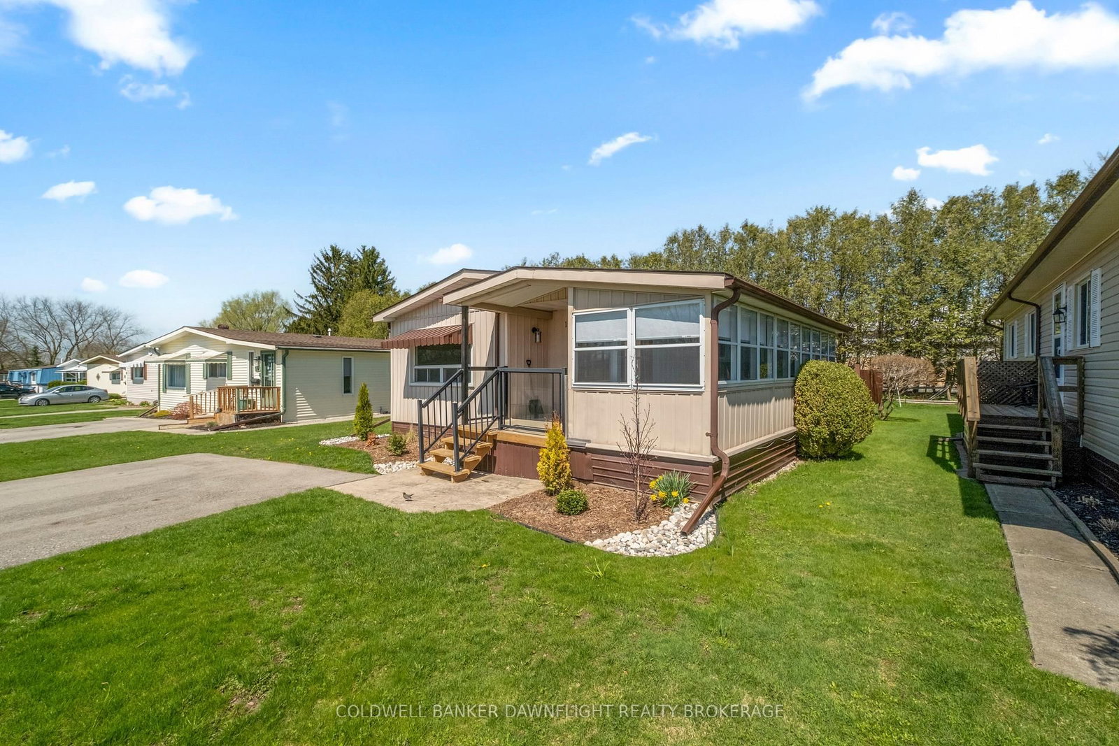 12 Redford Drive • South Huron, ON photo 29