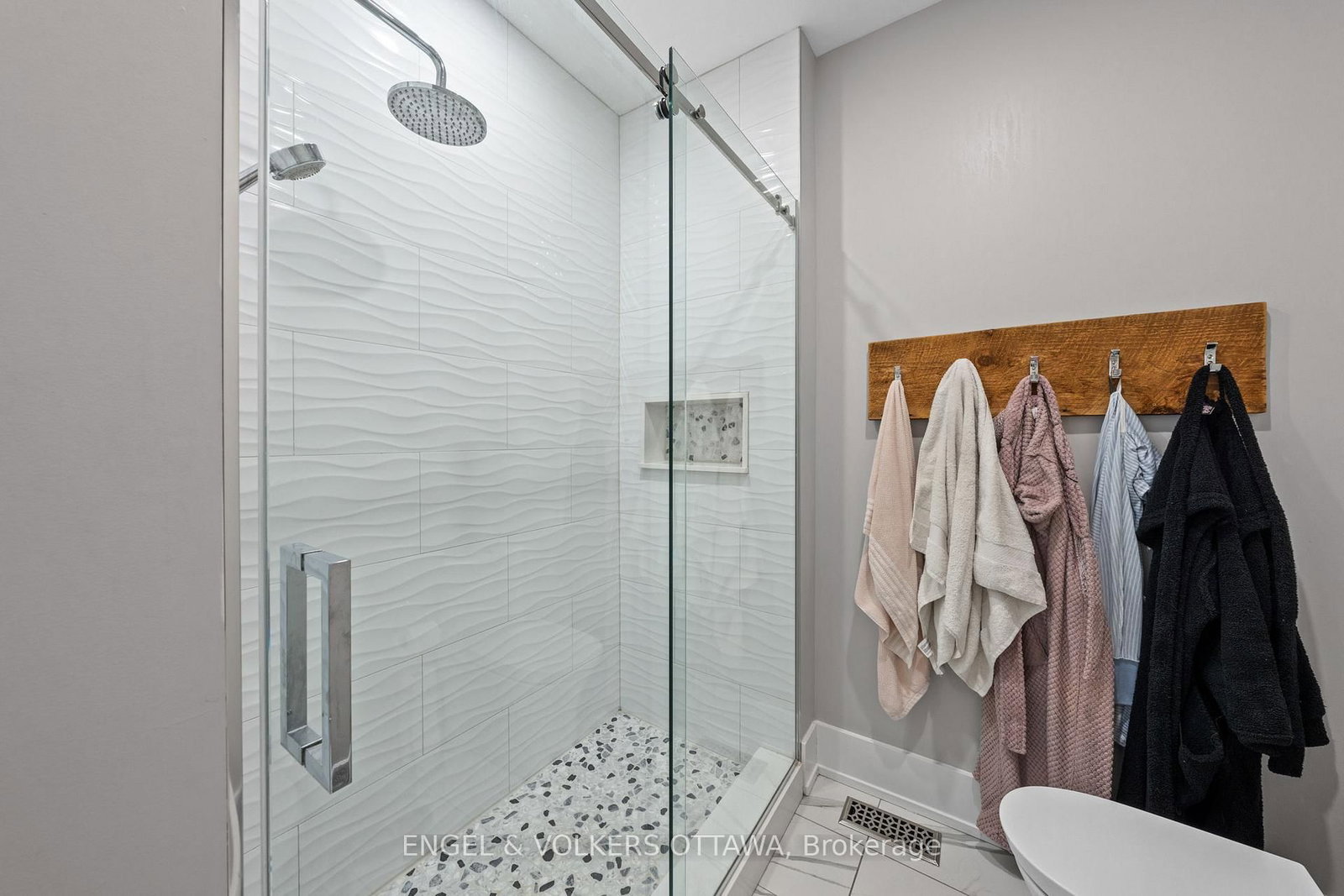 15 Tierney Drive • Nepean, ON photo 30