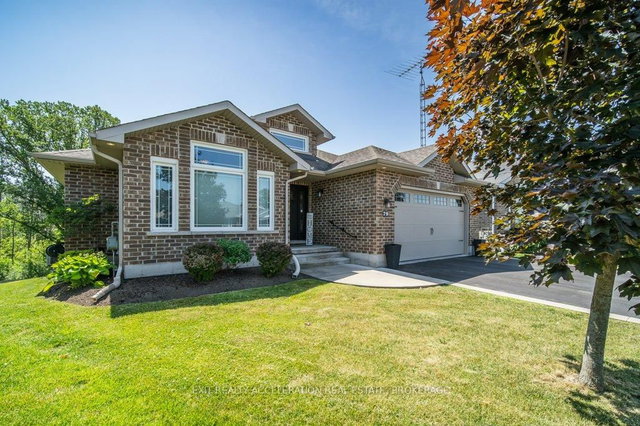 79 Hartwood Crescent
