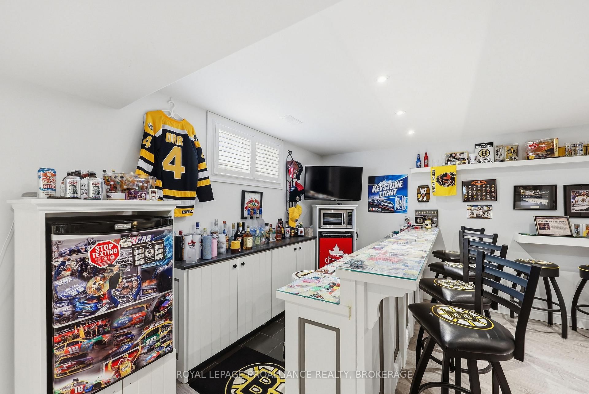 1224 Carfa Crescent