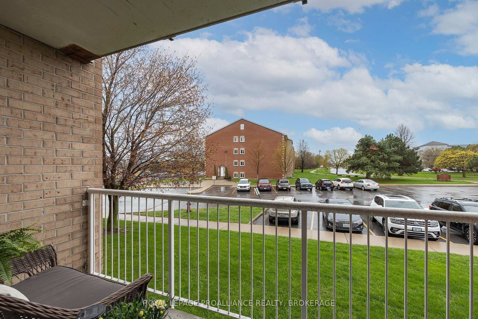 580 Armstrong Road, Unit 201 - Photo 36