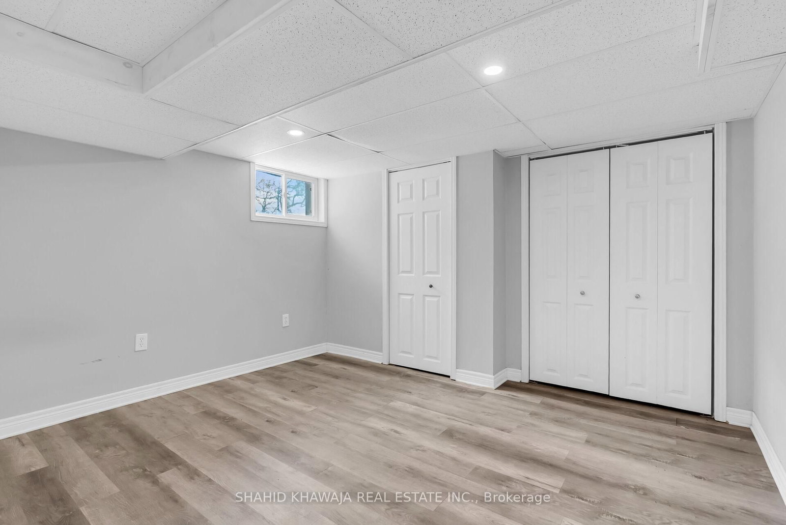 22 Lyons Avenue • Welland, ON photo 29