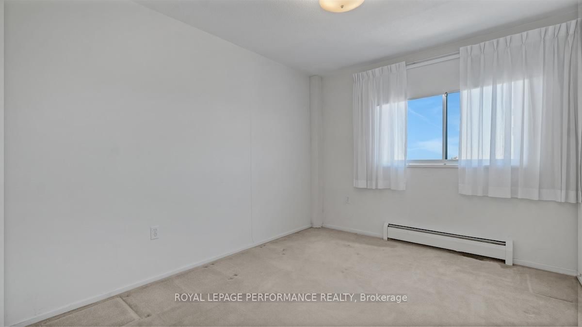 915 Elmsmere Road, Unit 903 - Photo 15